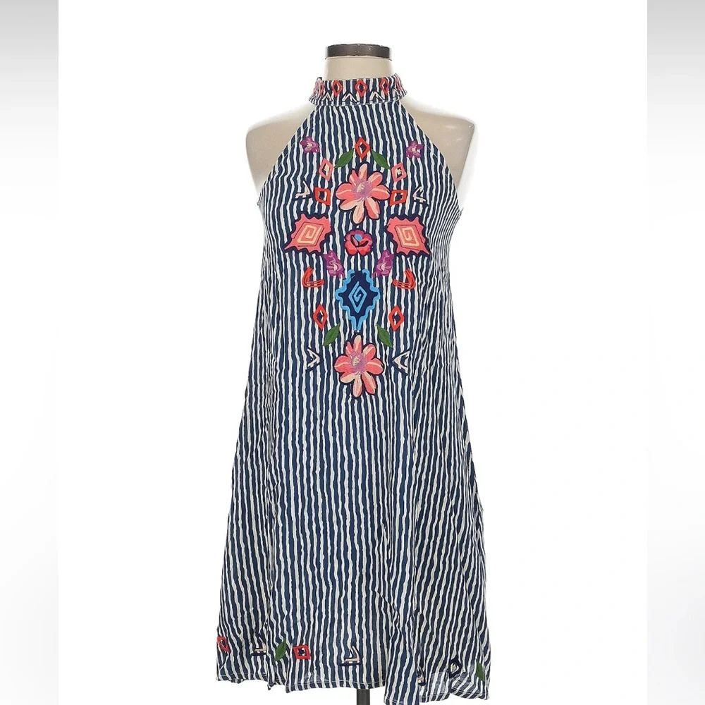 THML DRESS - Picture 1 of 3